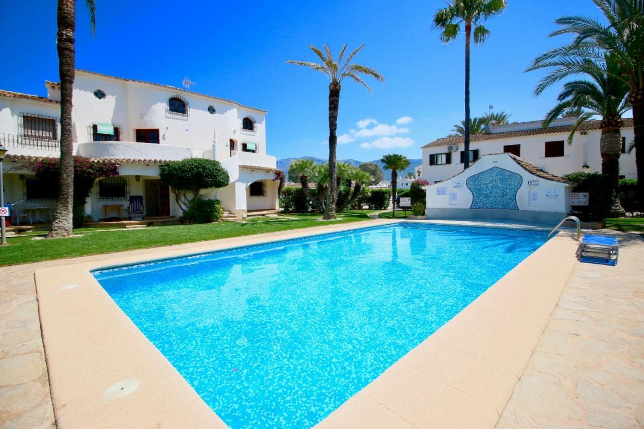 Villa Oasis Parc 45 Dénia Exterior foto